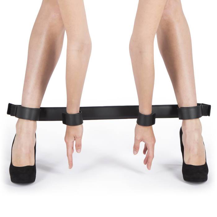 DOMINIX Deluxe 20 Inch Leather Wrist and Ankle Spreader Bar - DOMINIX